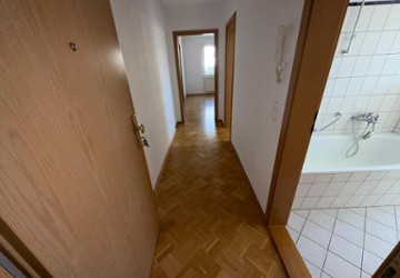 Wohnung Plauen Haselbrunn - 2 Zimmer, 49 m&sup2;, 330&euro; | Angebot:26338025