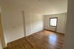 Dachgeschoßwohnung Greiz - 2 Zimmer, 68 m&sup2;, 340&euro; | Angebot:26462523