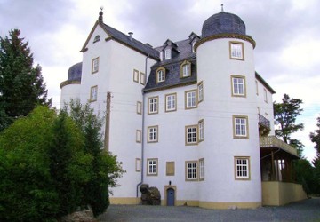 Wohnung Weischlitz - 4 Zimmer, 155 m&sup2;, 853&euro; | Angebot:9832677