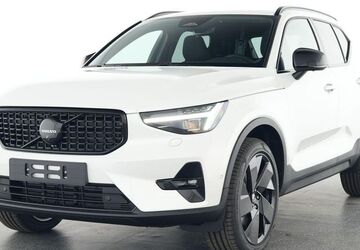 Volvo XC40 14.302 km 35.998 &euro; Plauen 08527