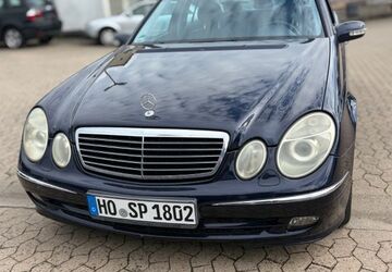 Mercedes-Benz 280 318.200 km 1.650 &euro; Hof 95030
