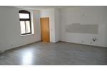 Etagenwohnung Reichenbach im Vogtland - 2 Zimmer, 66 m&sup2;, 300&euro; | Angebot:24813984