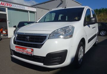 Peugeot Partner 153.000 km 5.980 &euro; Hof 95030