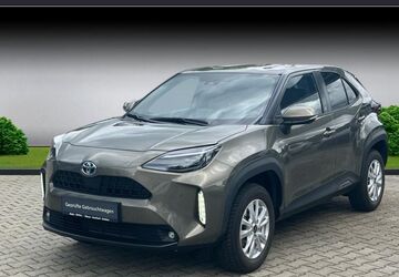 Toyota Yaris Cross 25.000 km 24.500 &euro; Plauen 08525