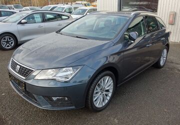 Seat Leon 82.000 km 16.880 &euro; Plauen 08525