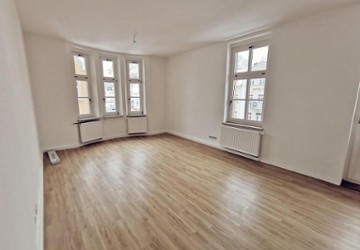 Wohnung Bad Elster - 3 Zimmer, 90 m&sup2;, 675&euro; | Angebot:13775792