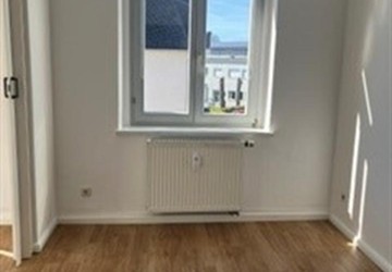 Wohnung Reichenbach im Vogtland - 1 Zimmer, 46 m&sup2;, 240&euro; | Angebot:26300843