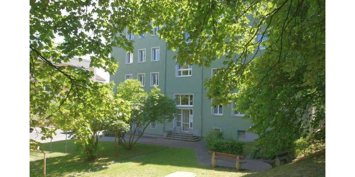 Etagenwohnung Plauen Bahnhofsvorstadt - 3 Zimmer, 67 m&sup2;, 318&euro; | Angebot:27201150