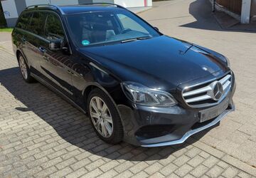 Mercedes-Benz E 250 247.000 km 11.900 &euro; Auma-Weidatal 07955