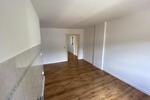 Dachgeschoßwohnung Greiz - 2 Zimmer, 68 m&sup2;, 340&euro; | Angebot:26462523