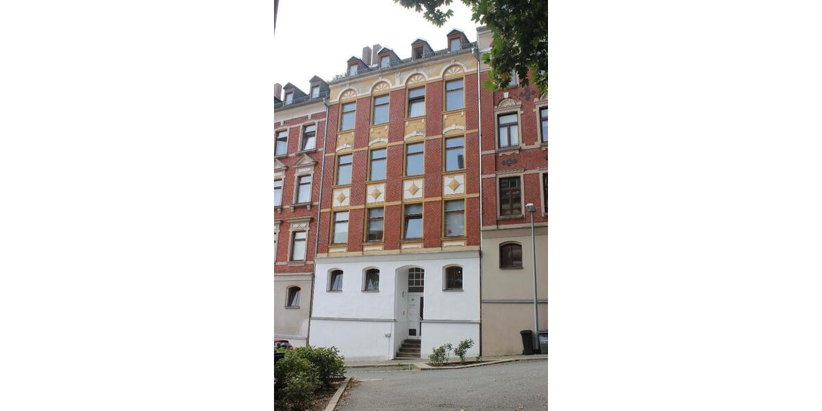 Etagenwohnung Reichenbach im Vogtland - 4 Zimmer, 84 m&sup2;, 300&euro; | Angebot:26566347
