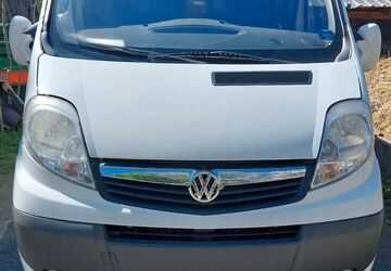 Opel Vivaro 274.000 km 10.800 &euro; Greiz 07973