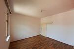 Etagenwohnung Reichenbach im Vogtland - 4 Zimmer, 84 m&sup2;, 300&euro; | Angebot:26566347