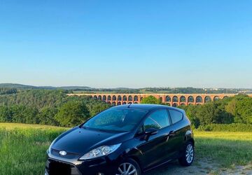 Ford Fiesta 180.000 km 3.999 &euro; Netzschkau 08491