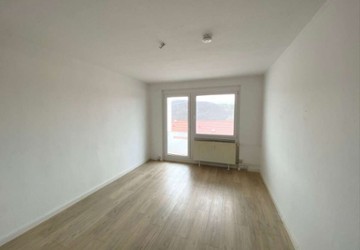 Wohnung Elsterberg - 3 Zimmer, 58 m&sup2;, 249&euro; | Angebot:15863990