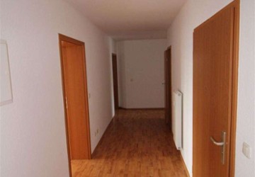 Wohnung Plauen Bahnhofsvorstadt - 4 Zimmer, 121 m&sup2;, 545&euro; | Angebot:25433226